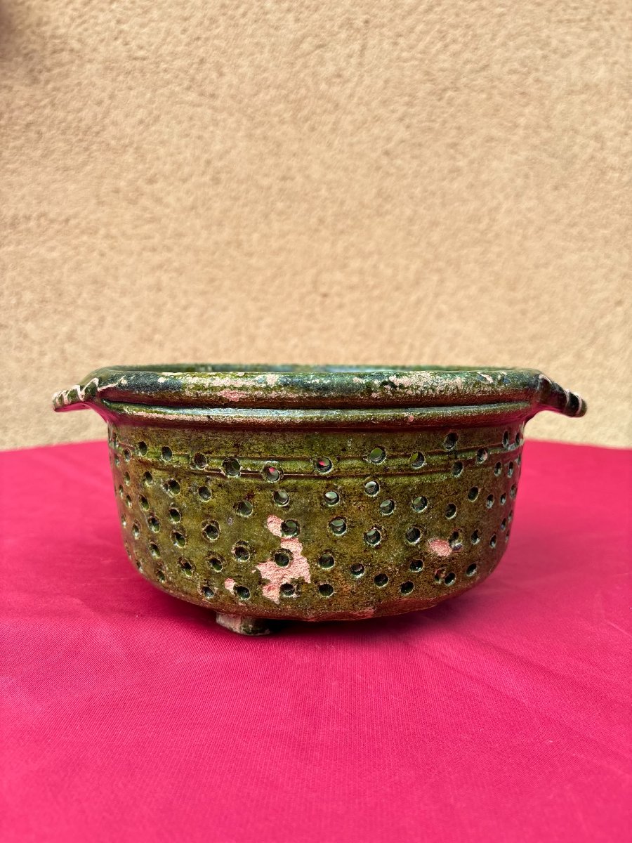 Two 19th-century Norman Cheese Strainers -photo-4