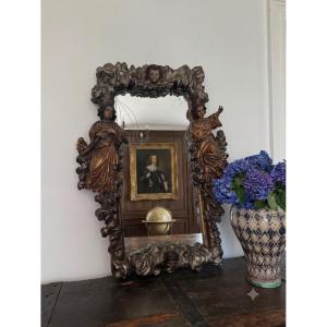 Grand miroir baroque polychrome, Italie vers 1700