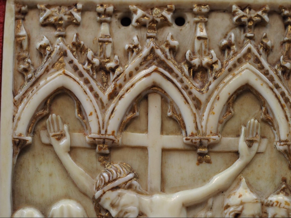 Ivory Crucifixion Tablet, 14th Century-photo-3