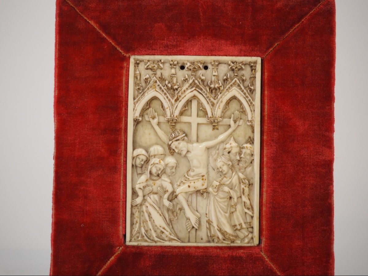 Ivory Crucifixion Tablet, 14th Century-photo-4