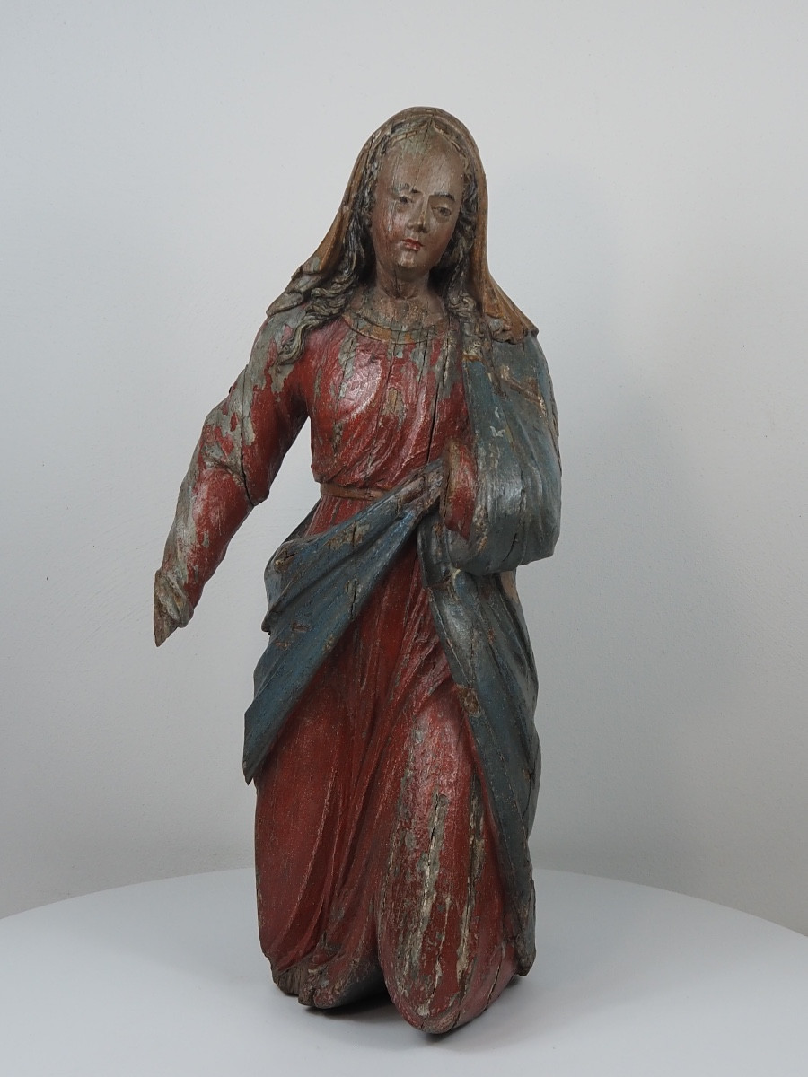 Polychrome Oak Figure Of The Virgin Mary, Kneeling, 17th Century