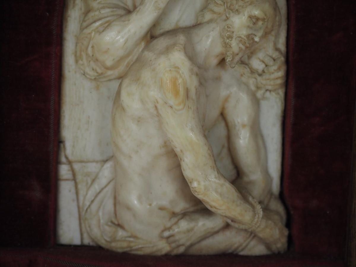 Relief en ivoire représentant la dérision du Christ, vraisemblablement Flandre, XVIIᵉ siècle-photo-4