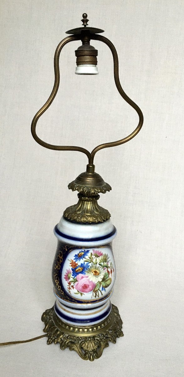 Lampe en porcelaine de Bayeux. Napoléon III.