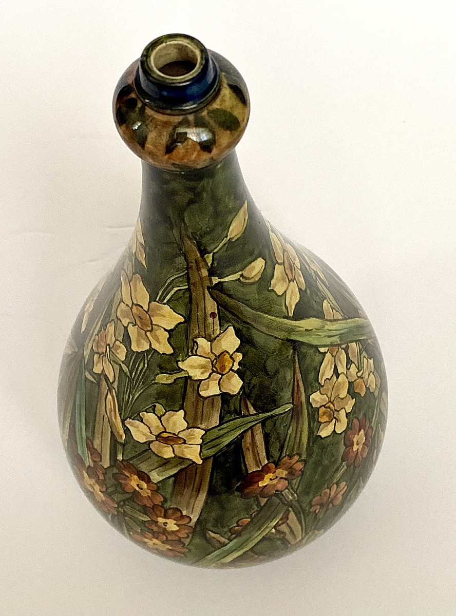 Doulton Lambeth (england). Daffodil Vase. Earthenware. 1877. Attributed To Mary Butterton.-photo-1