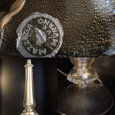 Lampe sur pied  à inclusions de paillons d'or. Mazzega  (Murano). Années 50.