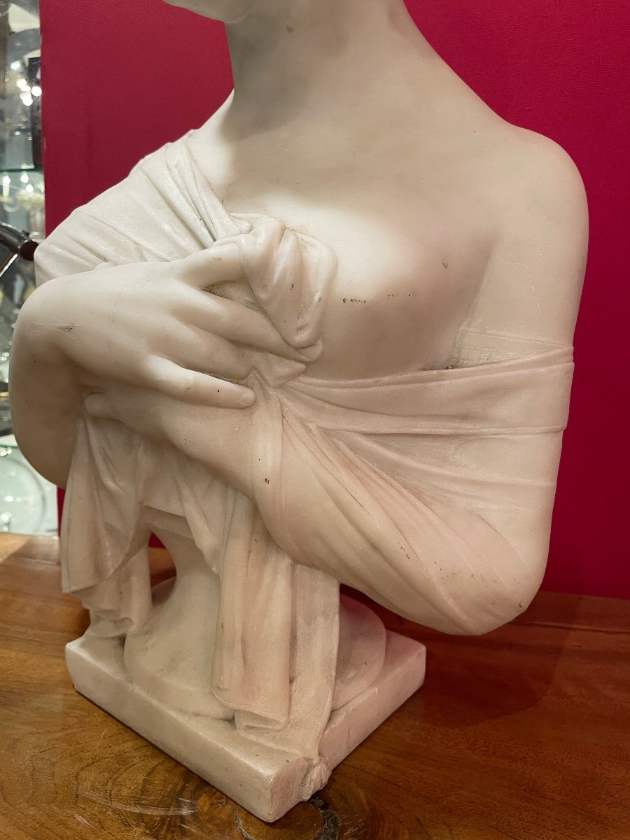 Bust Representing Madame Recamier In Carrara Marble-photo-4