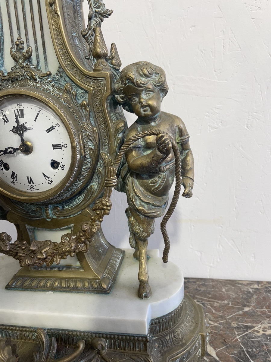 Neoclassical Marble And Bronze Clock From The 19th Century -photo-4