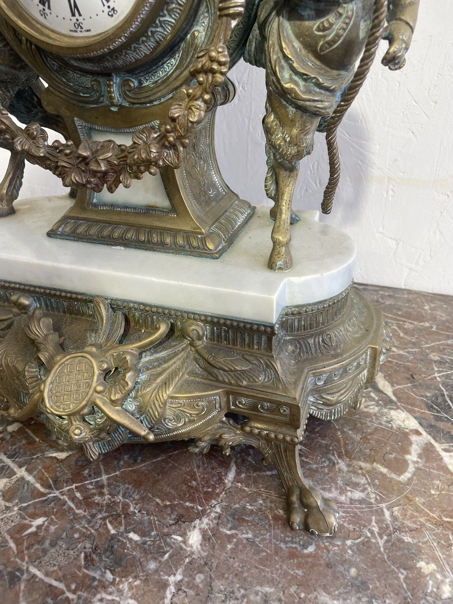 Neoclassical Marble And Bronze Clock From The 19th Century -photo-1