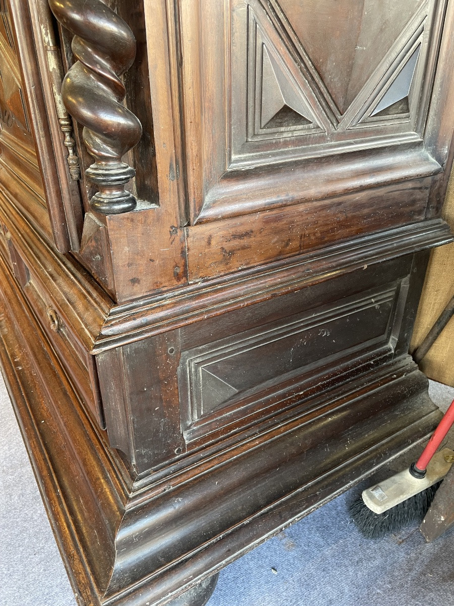 Louis XIII Walnut Wardrobe, Early 18th Century -photo-4