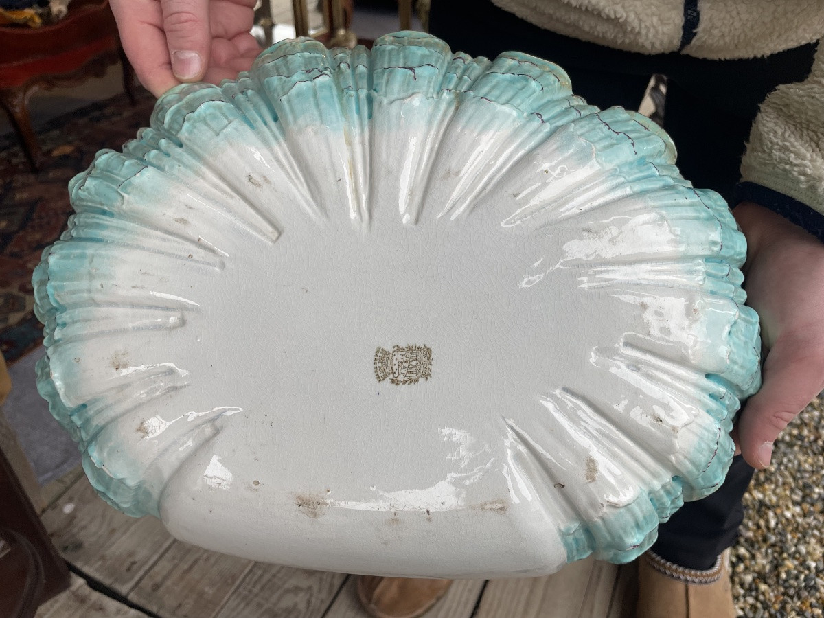 Fontaine au dauphin en Faeince de vieillard à Bordeaux -photo-2