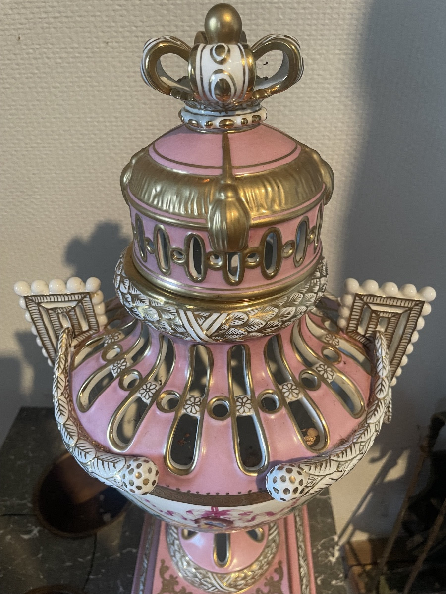 Grand brule parfum en porcelaine allemande de la fin du 19 ème siècle -photo-3