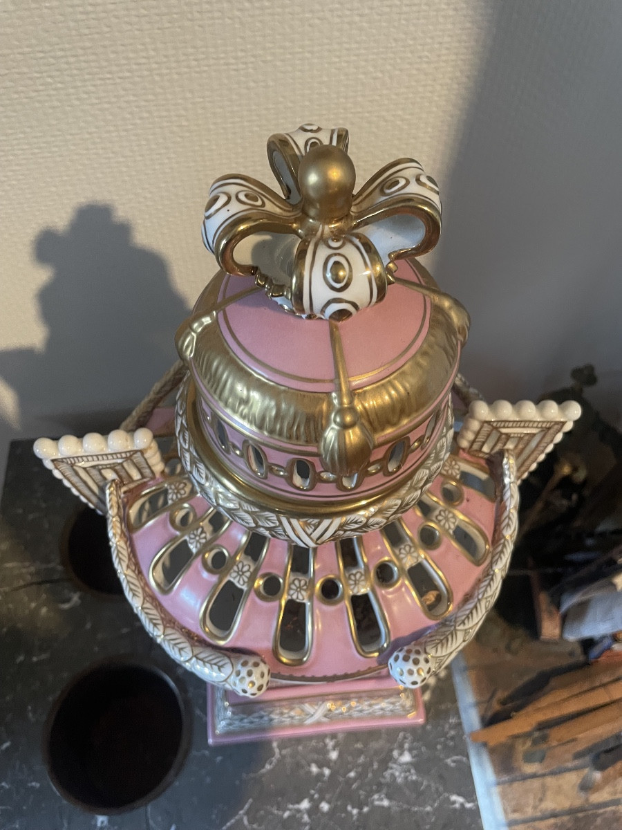 Grand brule parfum en porcelaine allemande de la fin du 19 ème siècle -photo-4