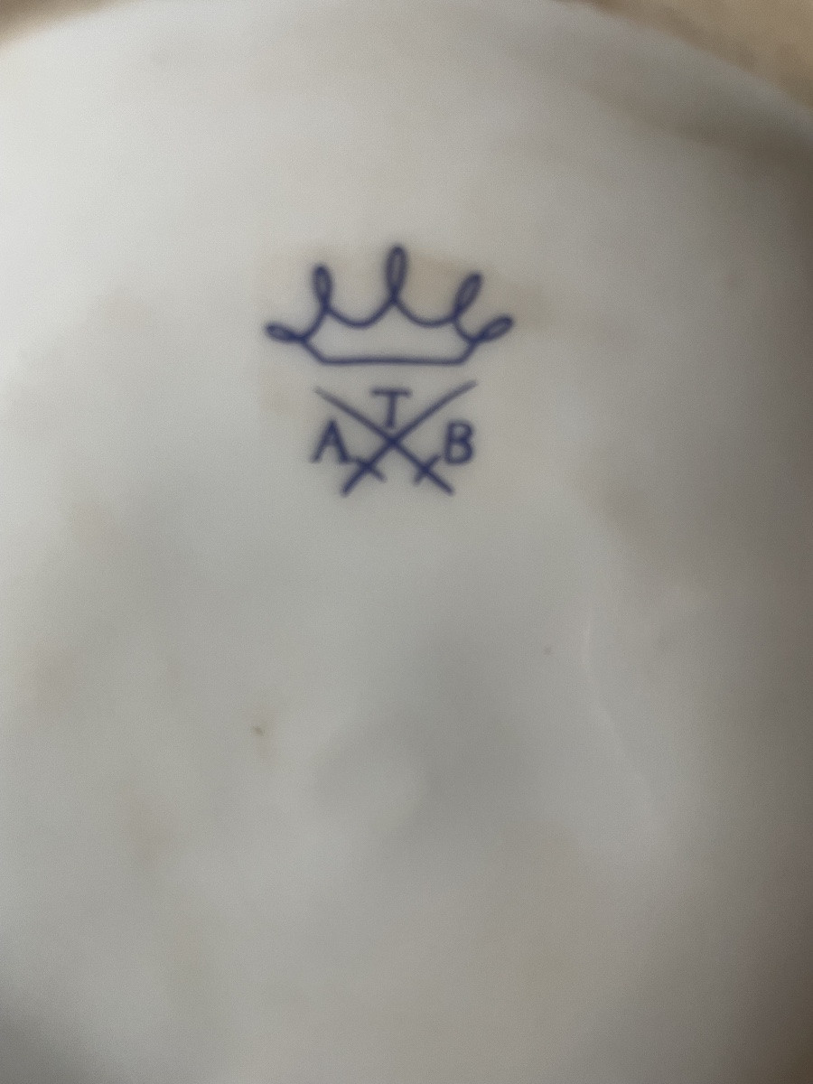 Grand brule parfum en porcelaine allemande de la fin du 19 ème siècle -photo-7