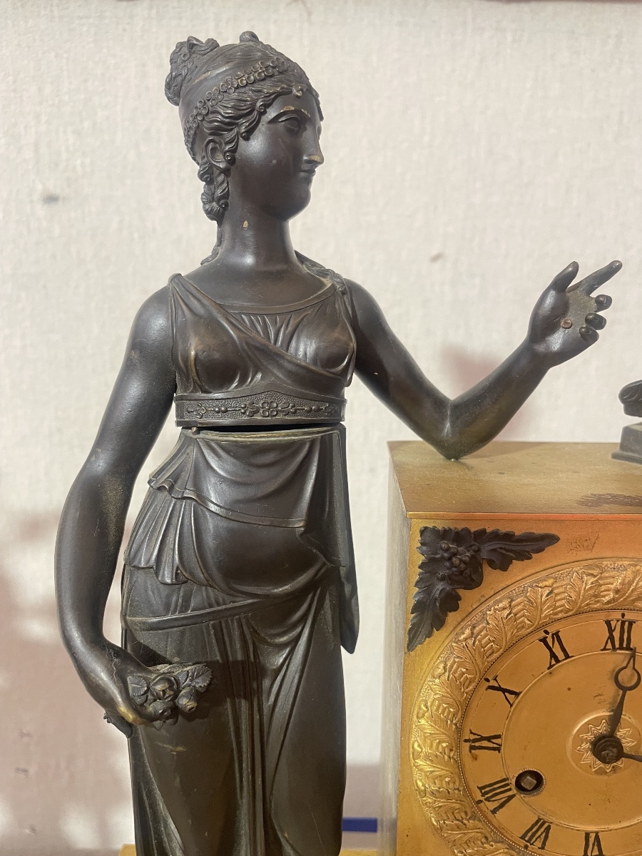 Empire-era Bronze Clock With Two Patinas -photo-3