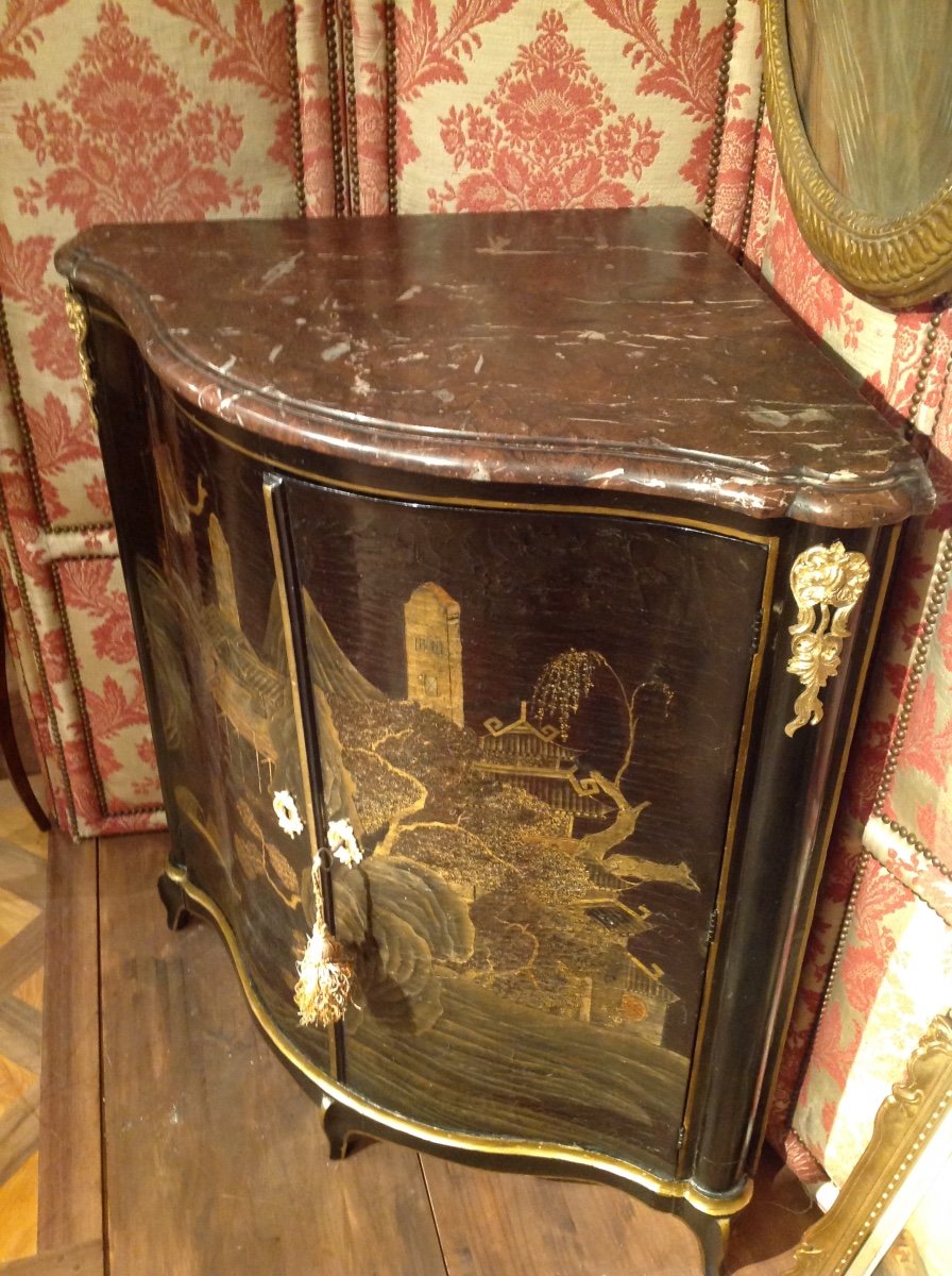 Rare Encoignure En Laque Européenne à Décor De Pagodes Et Jardin Chinois époque Louis XV -photo-3