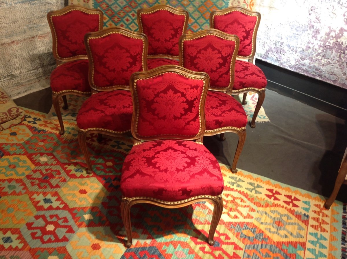 Série De 6 Chaises De Style Louis XV En Chêne 