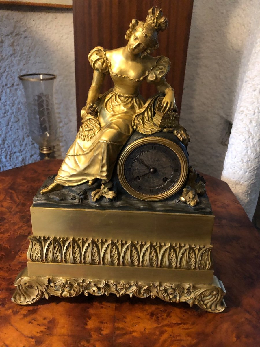 Gilt Bronze Clock “woman With Jewels” From The Restoration Period 