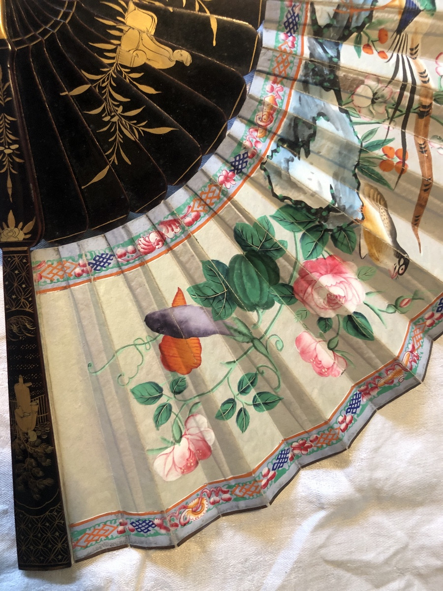 Chinese Fan With Painted And Lacquered Decoration-photo-3