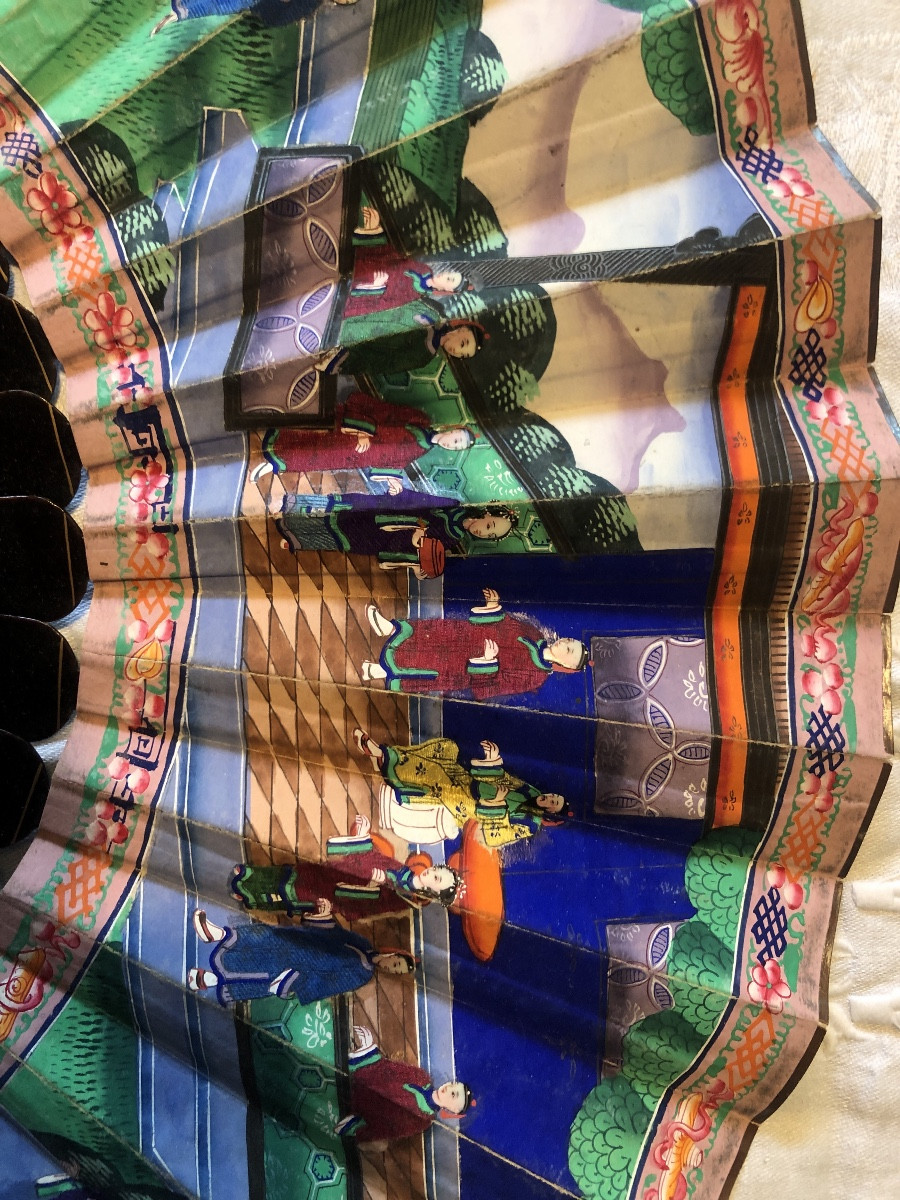 Chinese Fan With Painted And Lacquered Decoration-photo-3