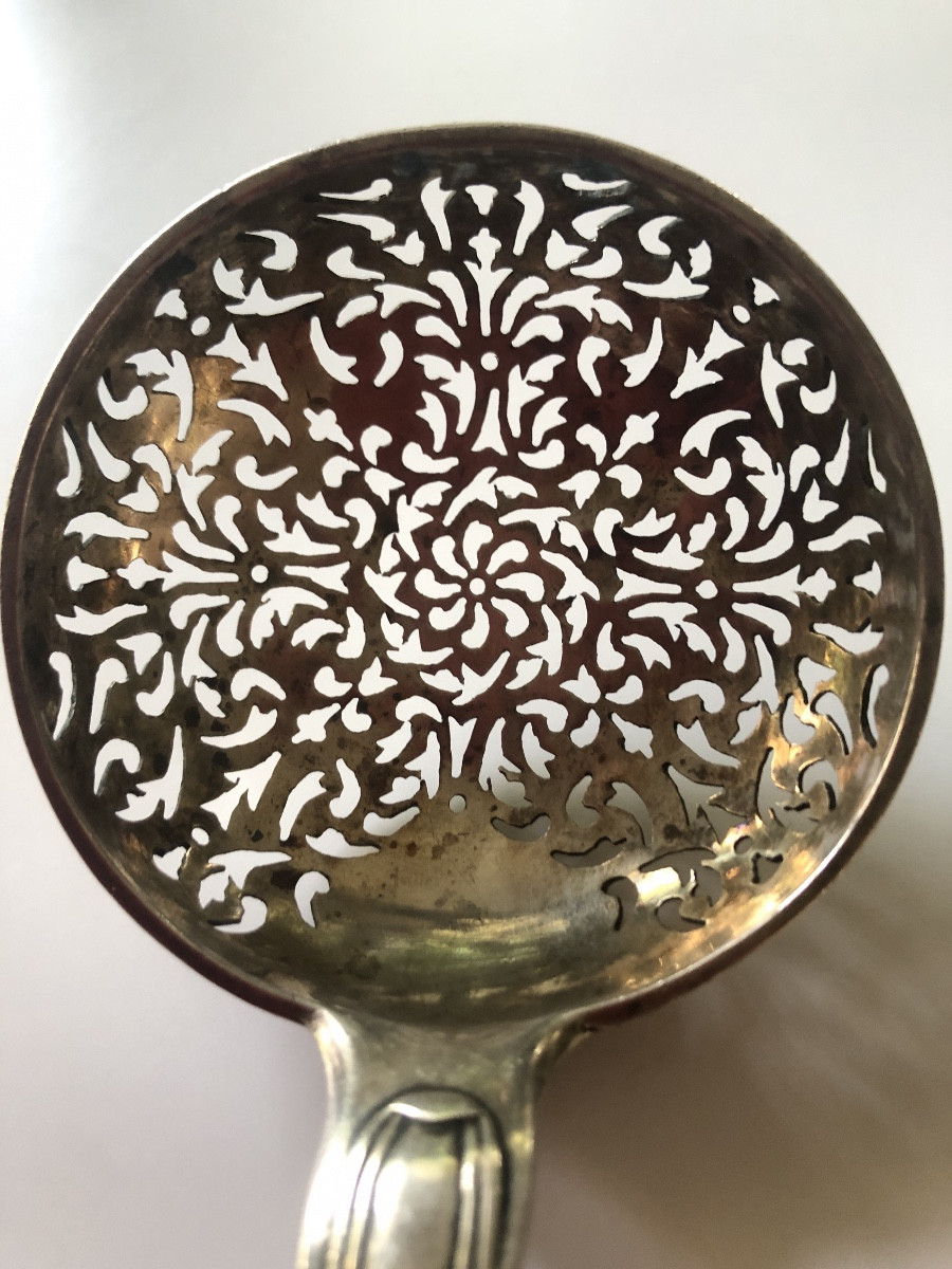 18th Century Silver Sprinkler-photo-2