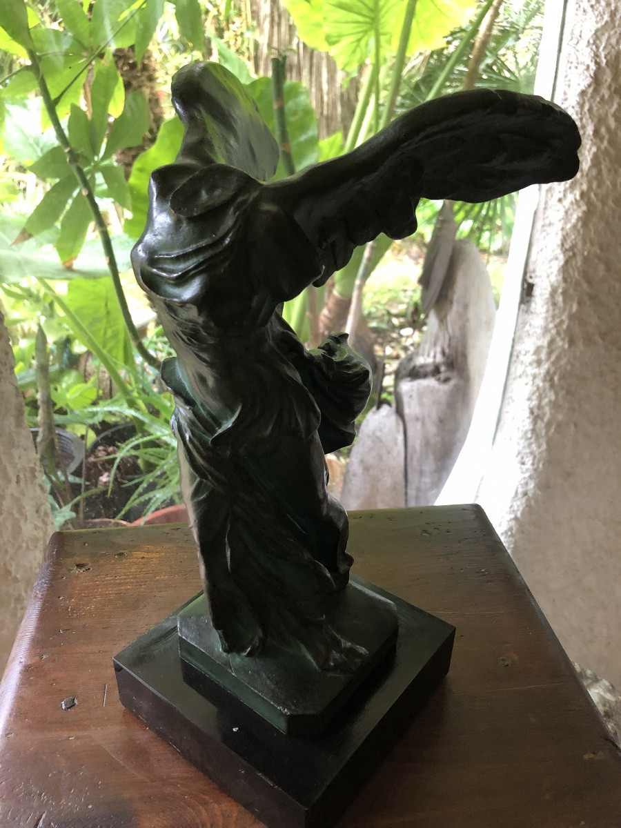 Bronze victoire de samothrace