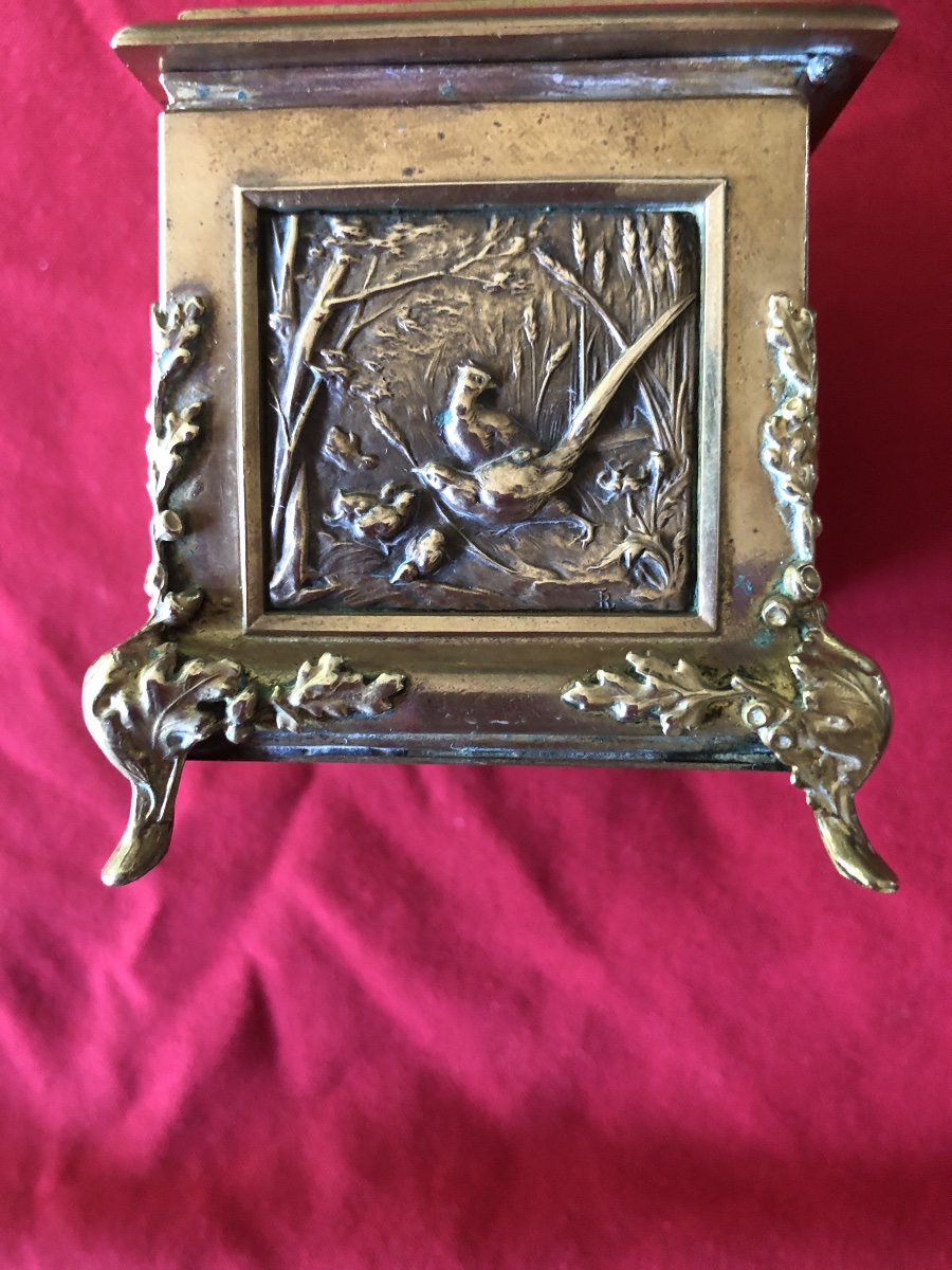 Coffret en bronze à décor d’animaux sauvage-photo-3