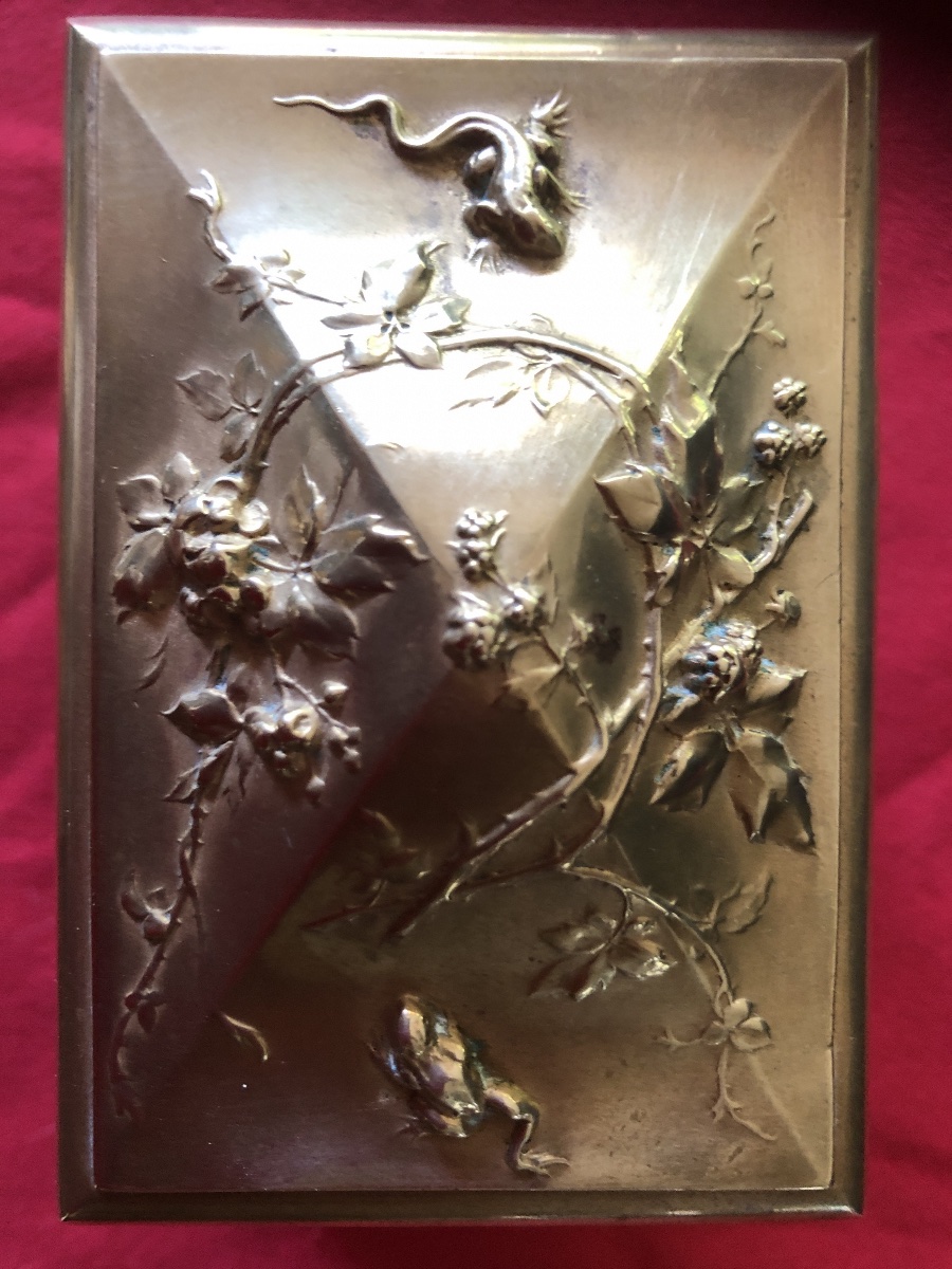 Coffret en bronze à décor d’animaux sauvage-photo-2