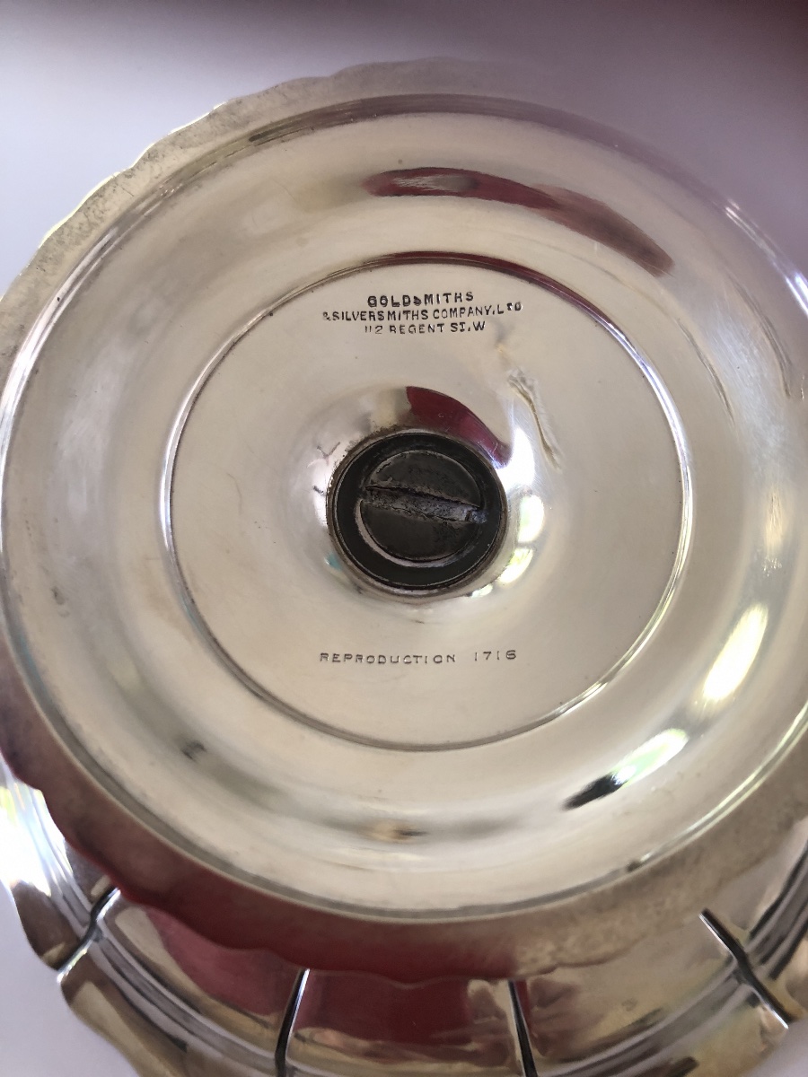 Coupe sur piédouche en argent anglais de la maison goldsmith-photo-1