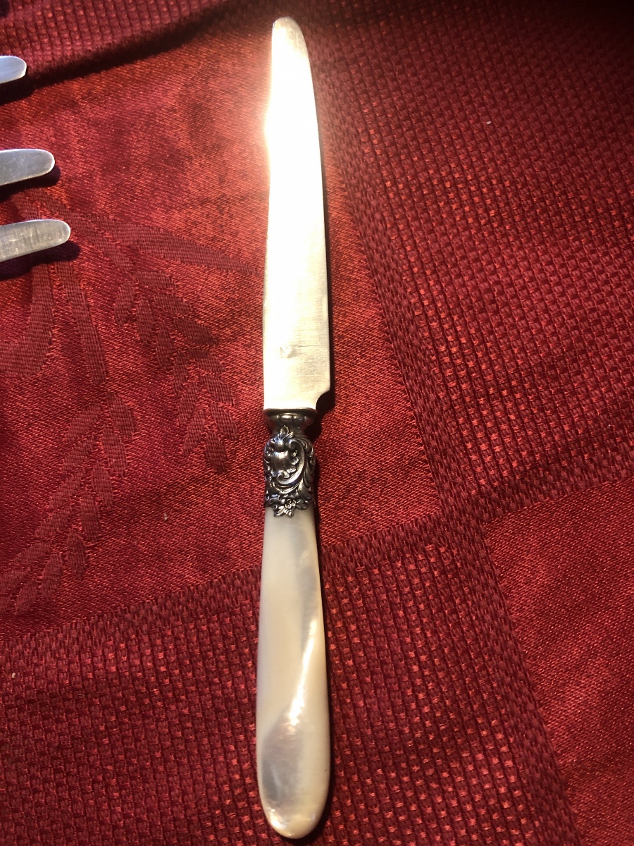 Set Of 12 Small Mother-of-pearl And Silver Fruit Or Dessert Knives-photo-3