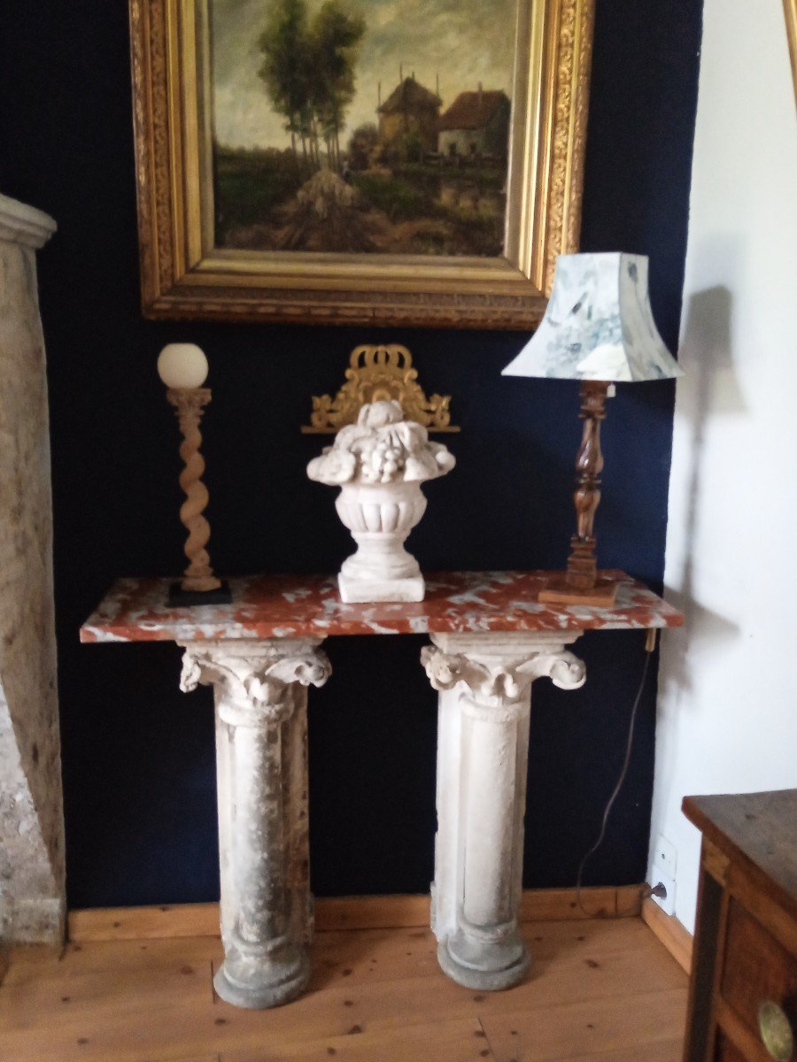 Pair Of Gambette In Stone