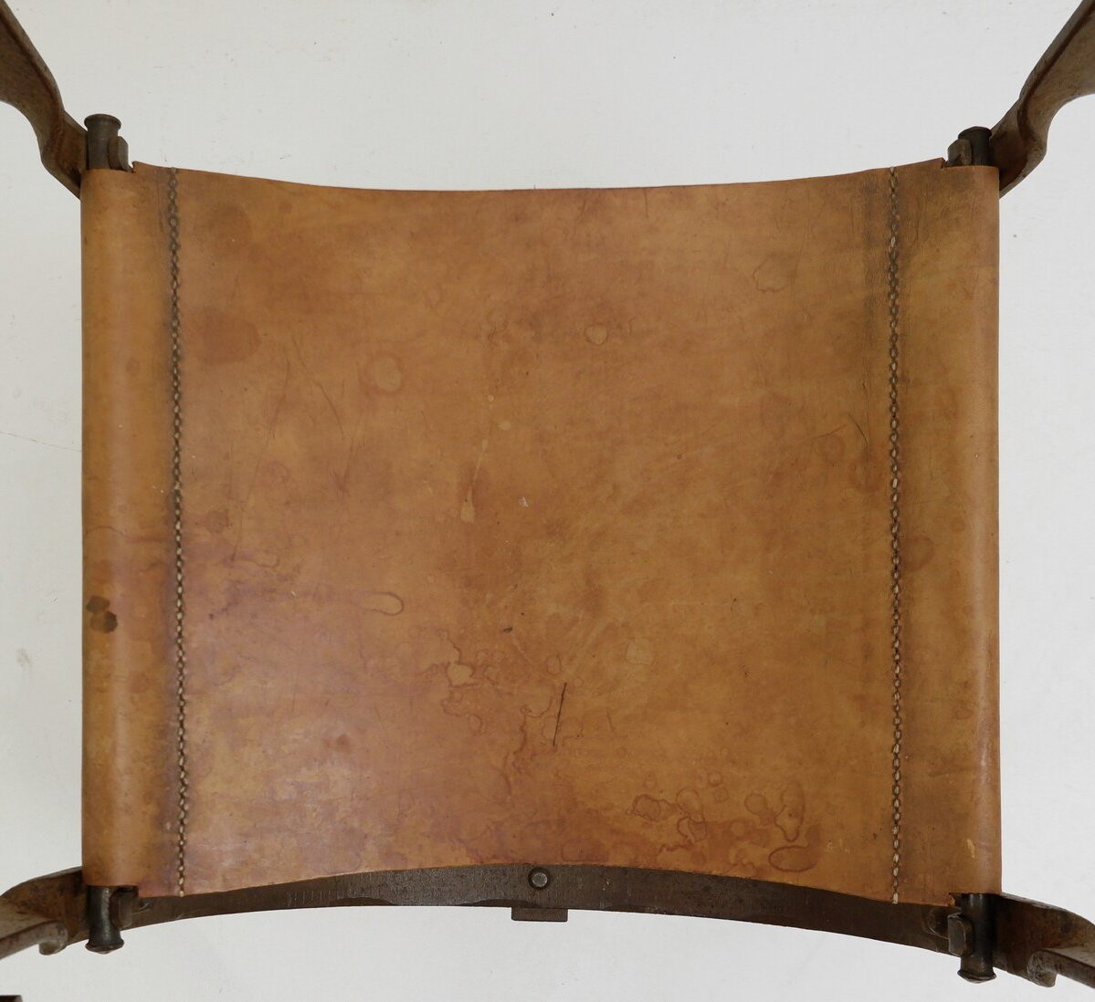 Fauteuil Curule en fer forgé et cuir-photo-7