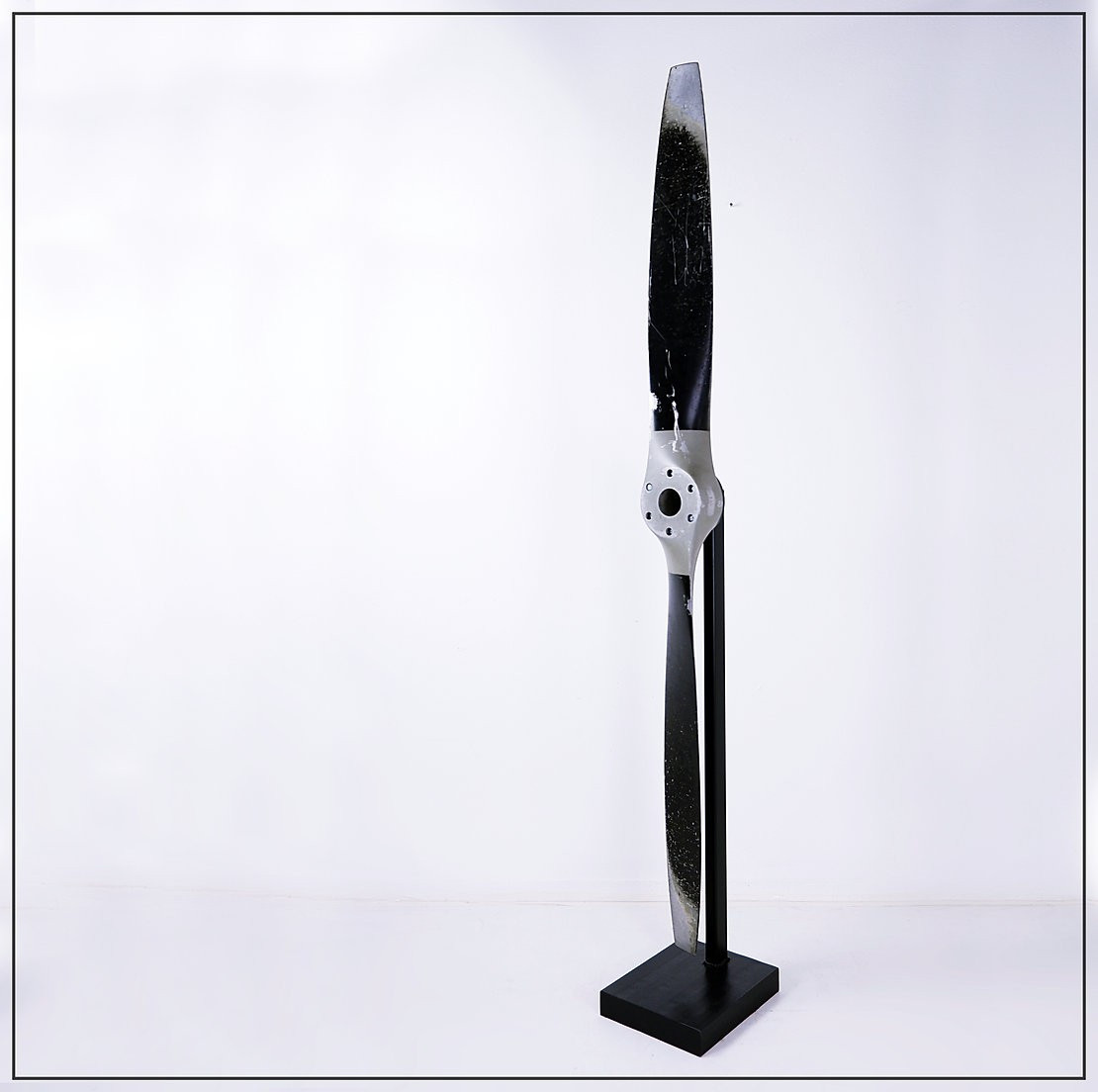 Sensenich “74dm6 0 58” Propellers Mounted On Display Stand