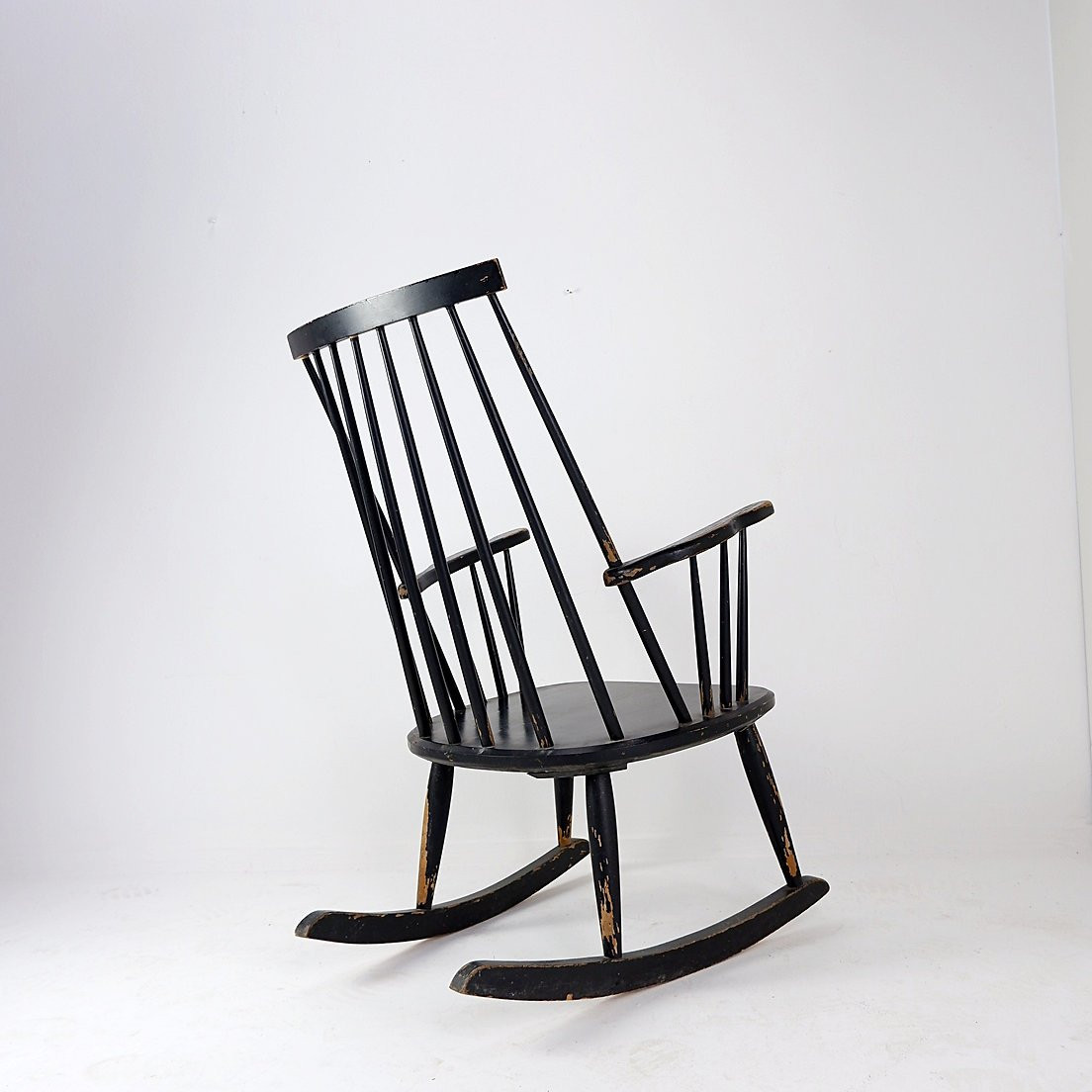 Mid-century Scandinavian Rocking Chair - 1960s-photo-2