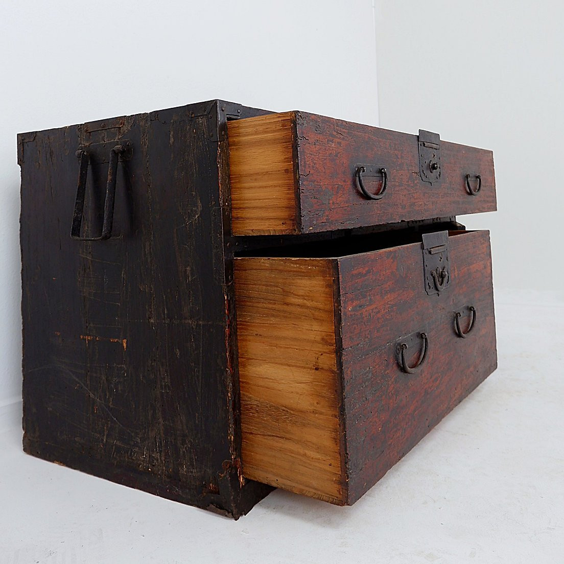 Todana tansu japonais ancien.-photo-3