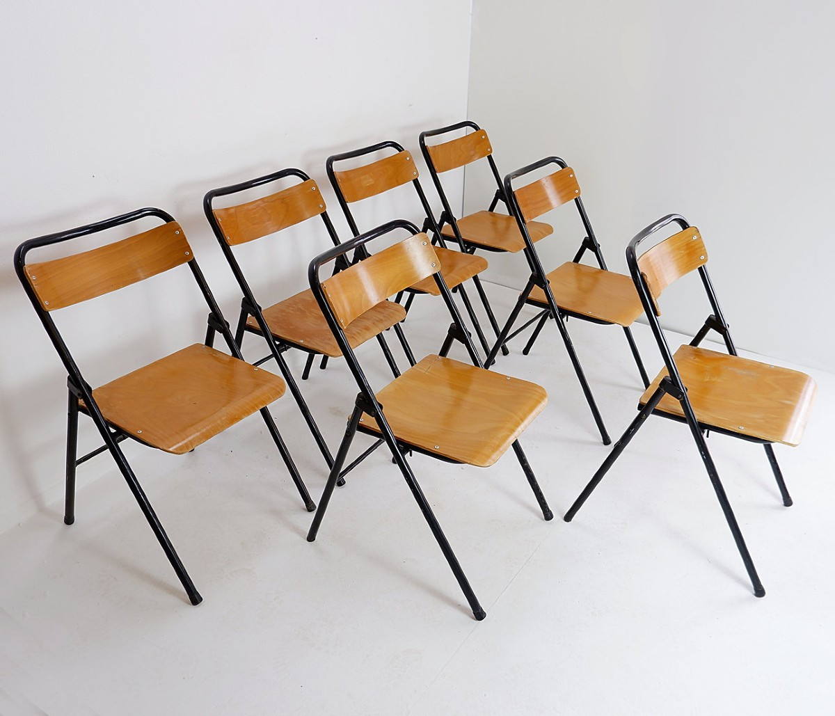 Set Of 7 Vintage Metal And Wood Folding Chairs - 1960s