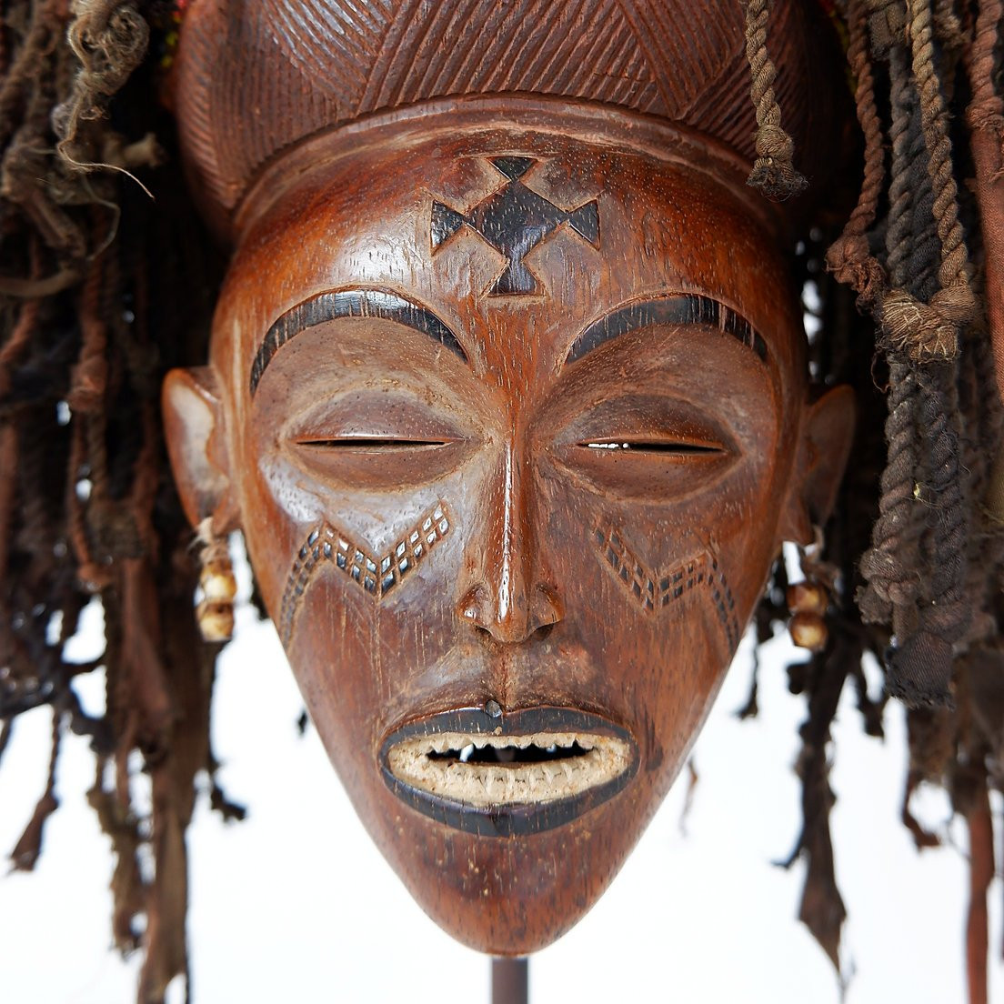 20th Century African Mask On Base - Circa 1990-photo-2