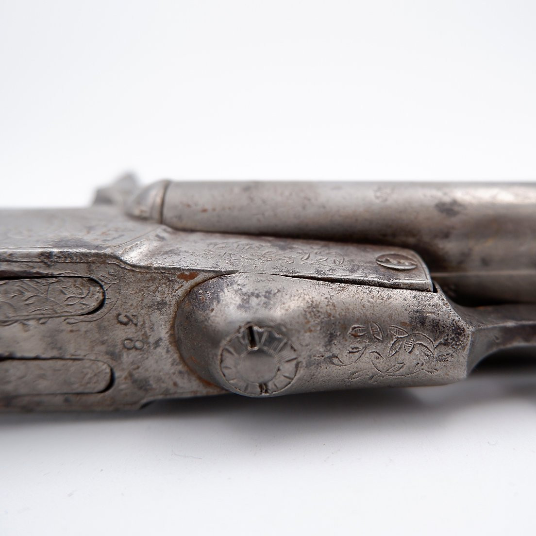 Pistolet de chasse à deux canons - Gravé de feuillages - Crosse cannelée en noyer-photo-8