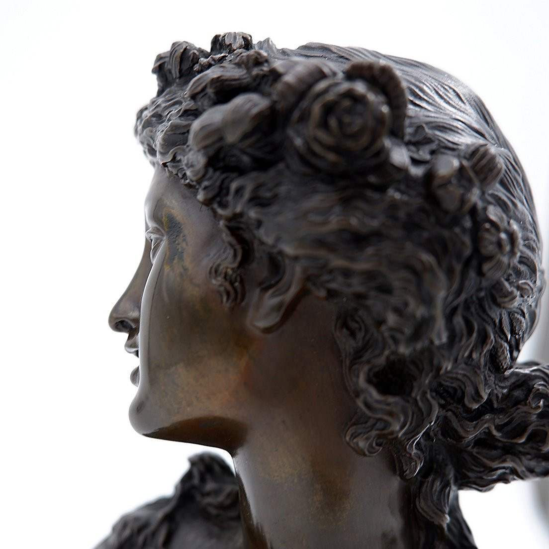 Bronze de J.C. Marin « Jeune Femme Couronnée de Fleurs », XIXe siècle-photo-2
