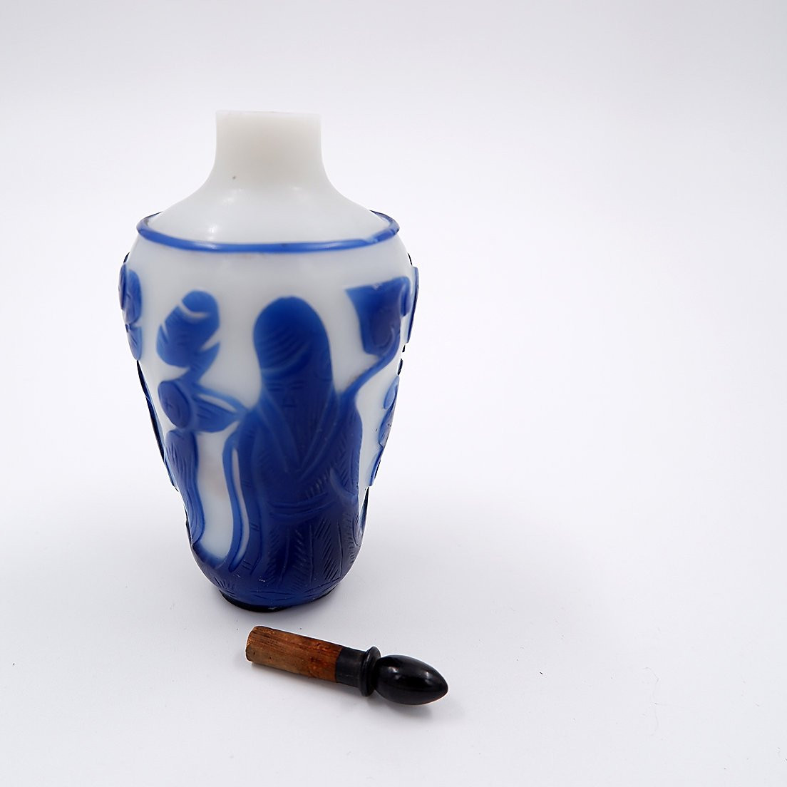 Tabatière en verre transparent avec incrustation bleue, Chine, XIXe siècle-photo-8