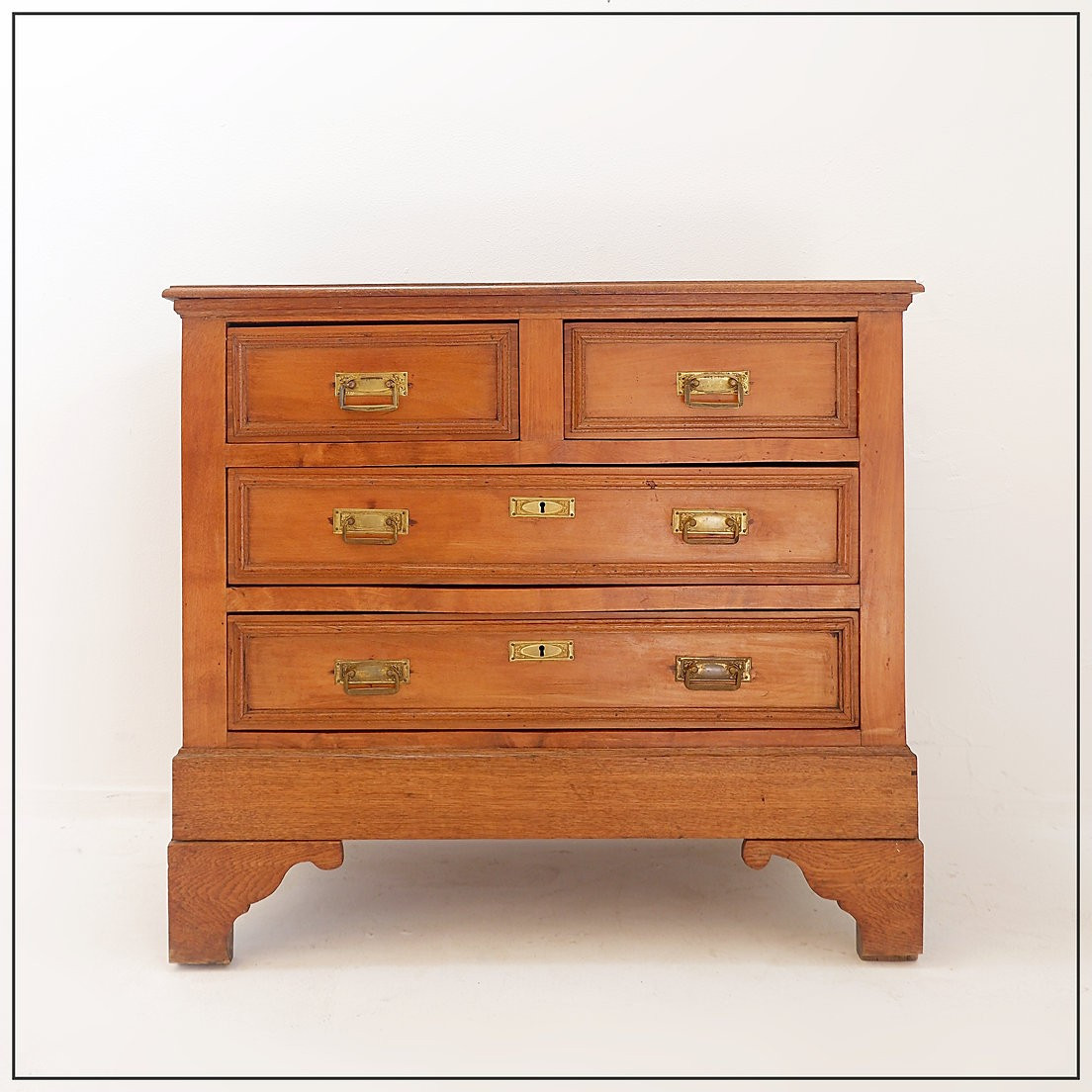 Commode vintage en bois - XXe siècle