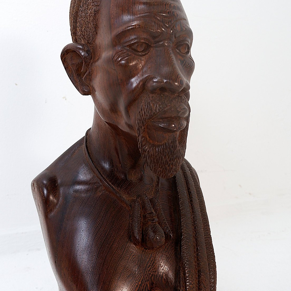 African Bust In Wenge, Mid-century Sculpture - Congo-photo-5