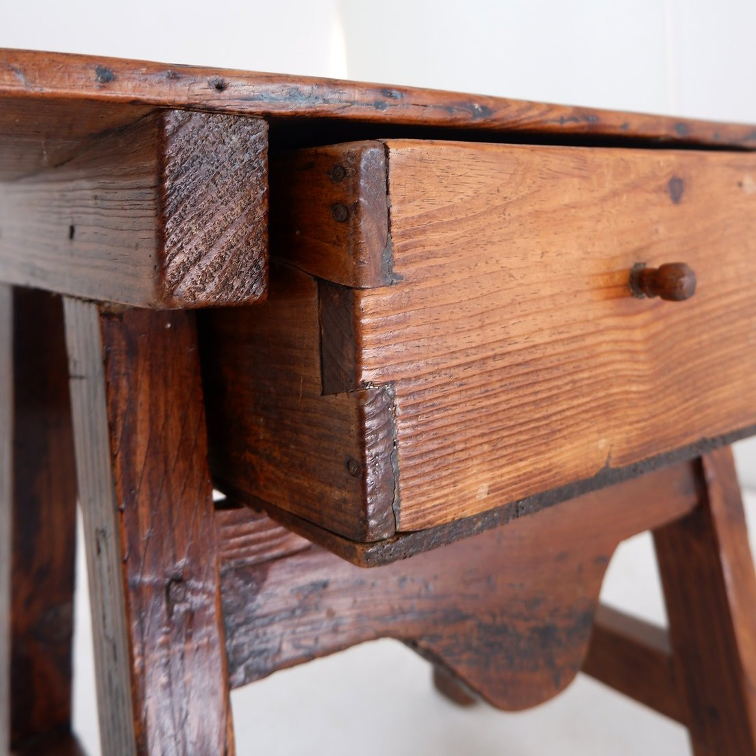 18th Century Chestnut Side Or Bedside Table / Spain-photo-1