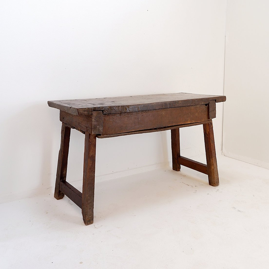 18th Century Spanish Console In Solid Oak-photo-2