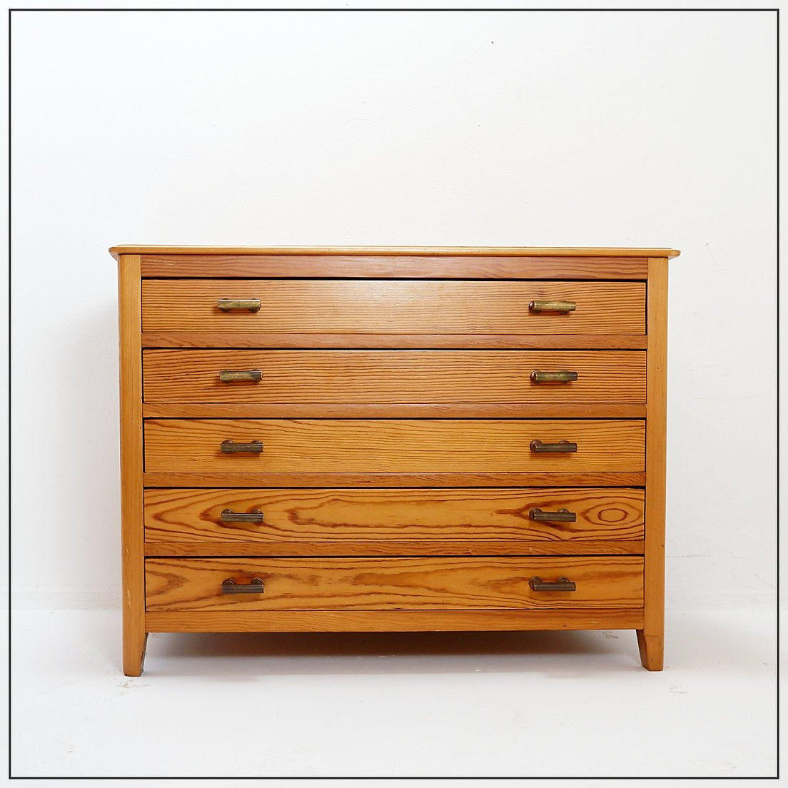 Vintage 5-drawer Chest Of Drawers With Brass Handles-photo-4