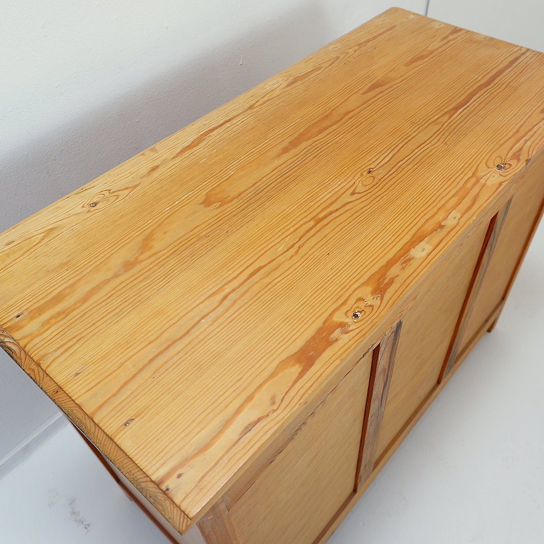 Vintage 5-drawer Chest Of Drawers With Brass Handles-photo-6