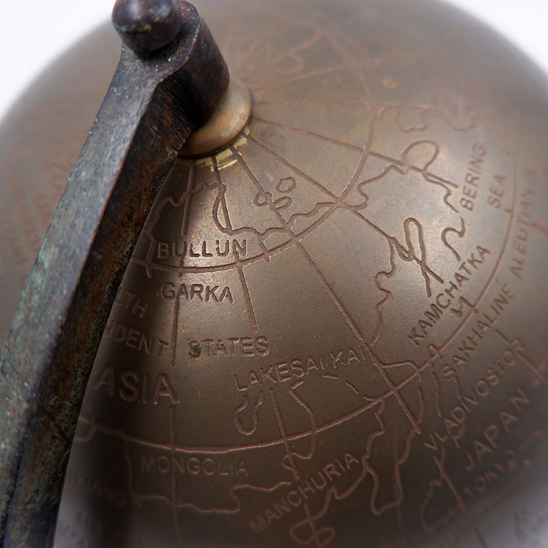 Burnished Brass Globe - Circa 1930-photo-6