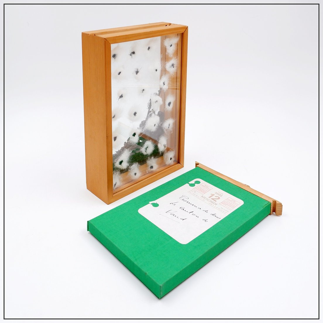 Installation  «Promenade dans le Canton de Vaud» François Bouillon  n°12/35 - 1975-photo-2