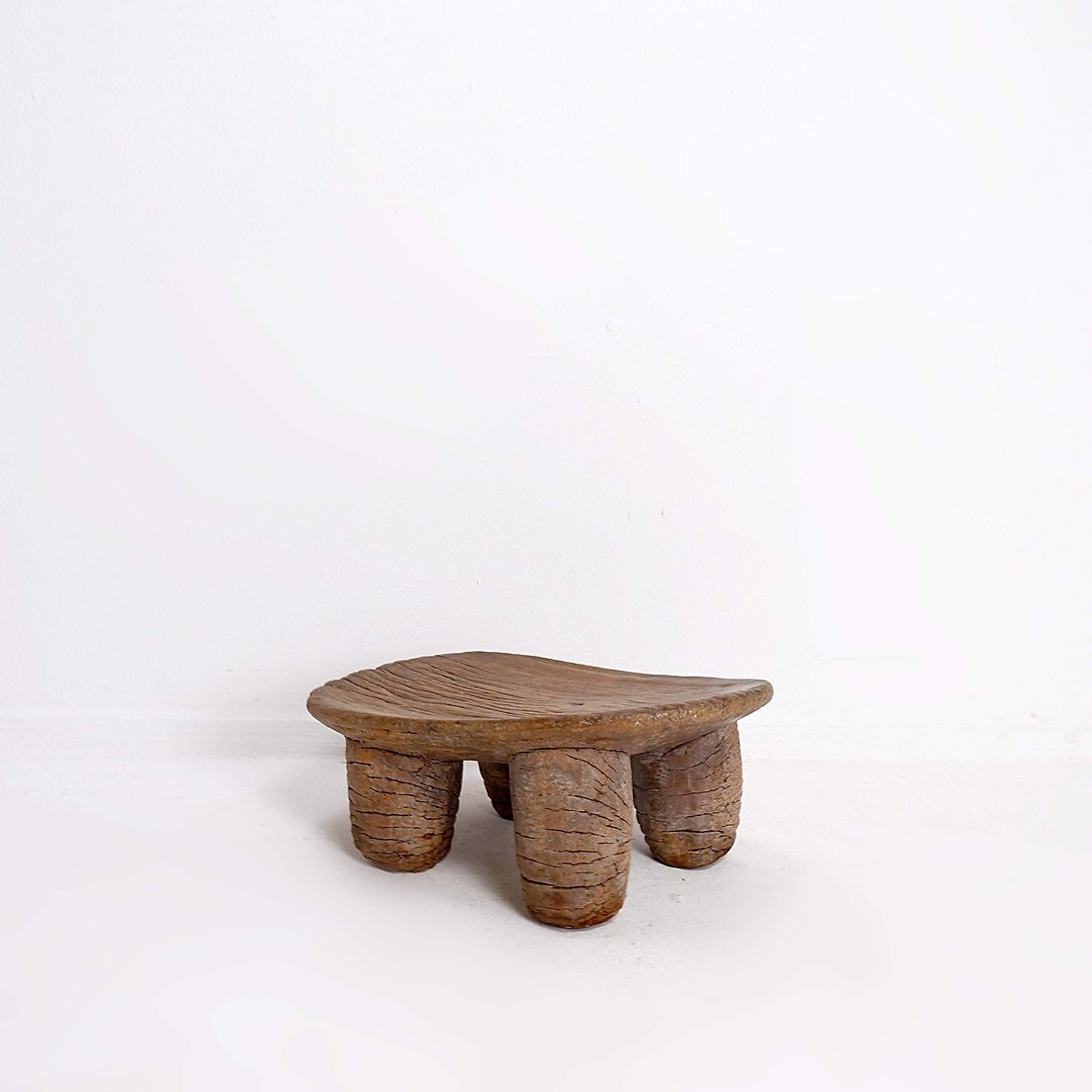 Tabouret africain « Sénoufo » sculpté à la main - Côte d'Ivoire-photo-3