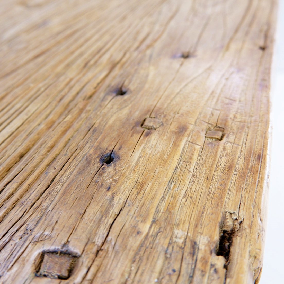 Grande table à manger "portes en bois"  (plateau) et pieds tréteaux en bois noir -photo-1