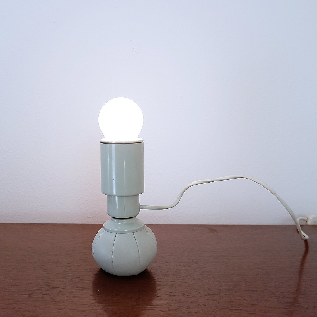 White 600 C Table Lamp By Gino Sarfatti For Arteluce, 1960s-photo-2
